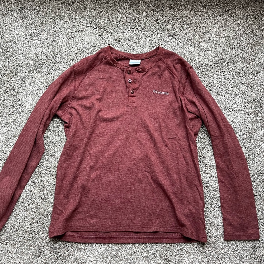 Men’s Columbia Red Long Sleeve Henley